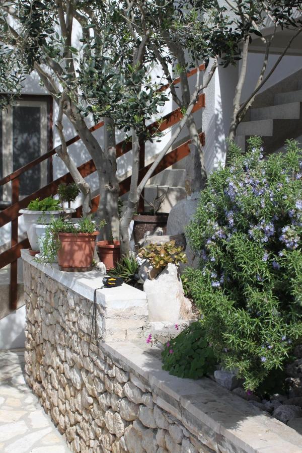 Apartments By The Sea Drasnice, Makarska - 2581 エクステリア 写真