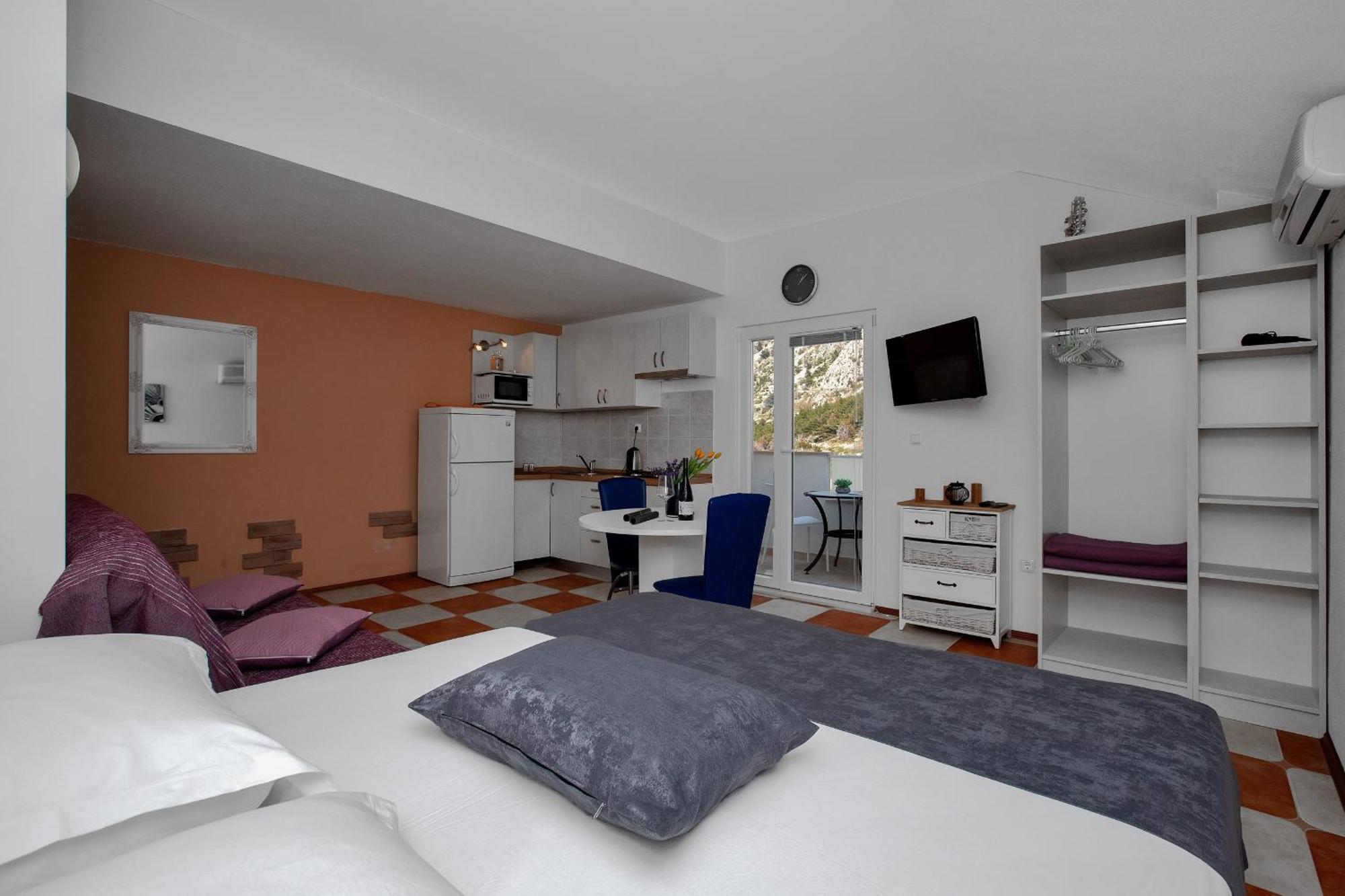Apartments By The Sea Drasnice, Makarska - 2581 部屋 写真